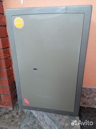 Сейф металлический бу