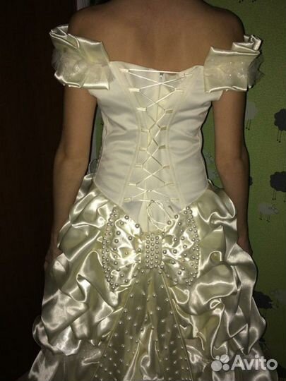 Платье нарядное