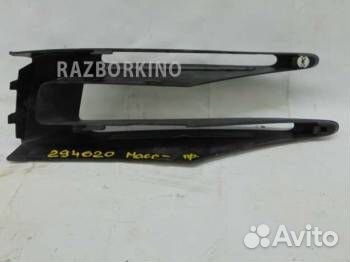 Накладка переднего бампера