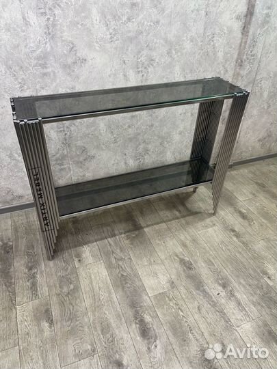 Дизайнерская консоль в гостиную Siesta