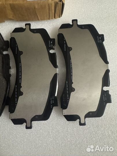 Тормозные колодки передние VAG