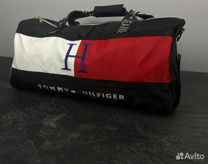 Дорожная сумка Tommy Hilfiger мужская черная