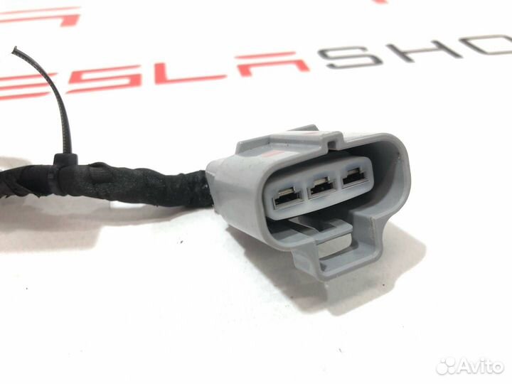 Разъем (фишка) проводки Tesla Model X рест. 2022