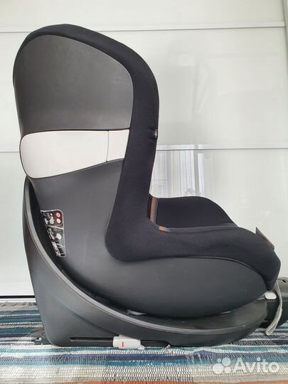 Детское автокресло