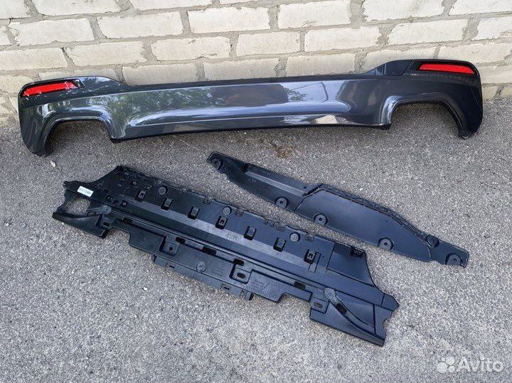 Диффузор на задний бампер BMW g30