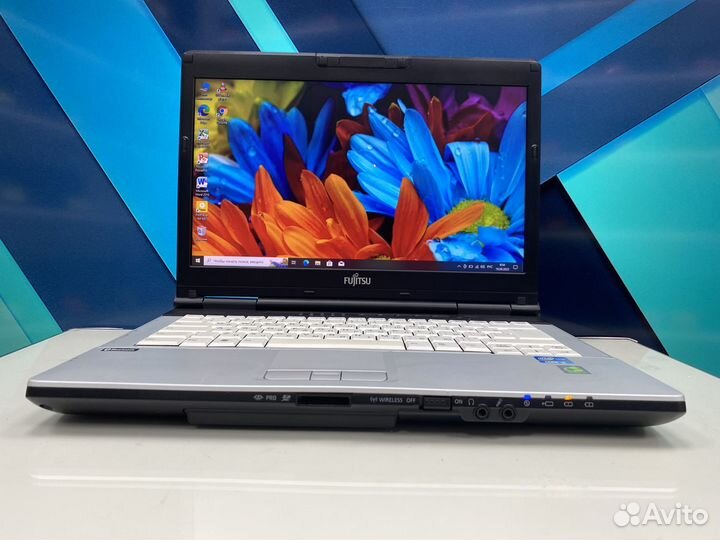 Ноутбук Fujitsu 14