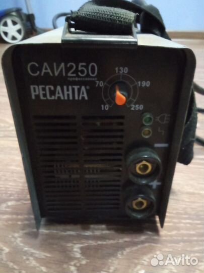Сварочный аппарат Ресанта 250а