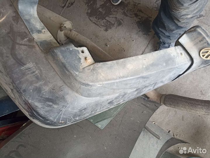 Задний бампер Volkswagen vento