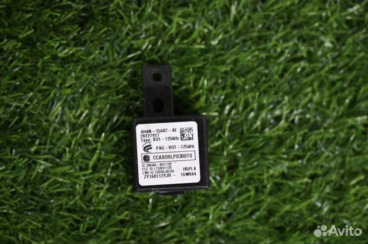 Блок иммобилайзера Jaguar F-Pace JGA 2016