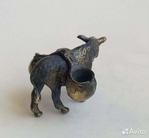 Бронзовая статуэтка ослик коллекционный. Литьё