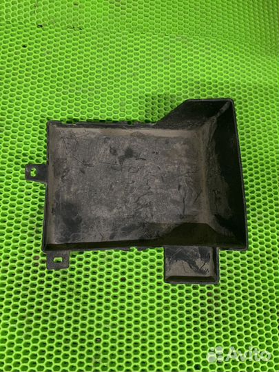 Крепление акб Mitsubishi Lancer X