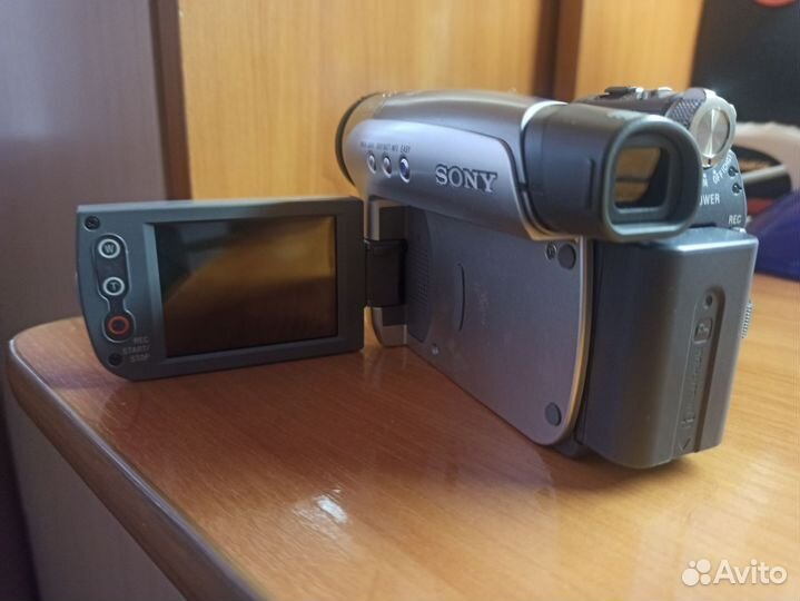 Видеокамера sony handycam dcr-hc35e