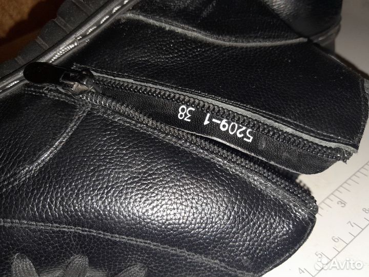 Ботинки женские