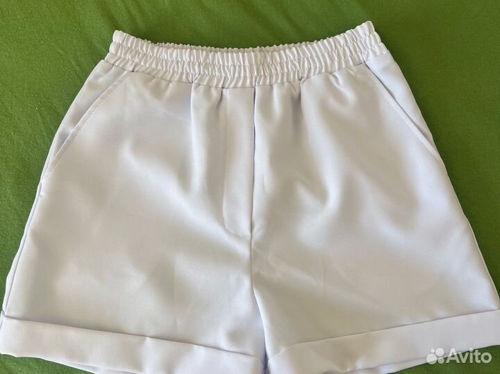 Шорты новые