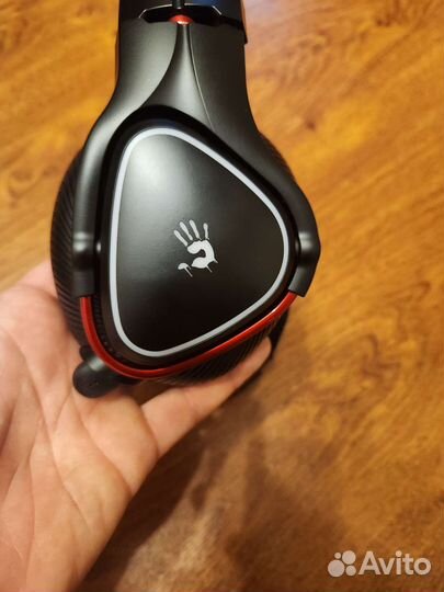 Беспроводные игровые наушники bloody