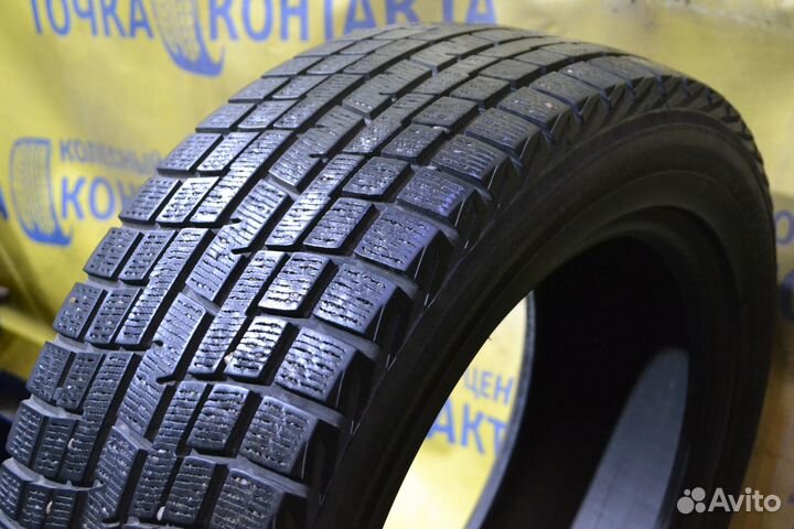 Yokohama Ice Guard IG30 215/55 R17