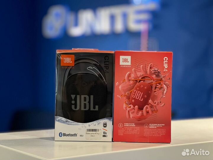 JBL Clip 4