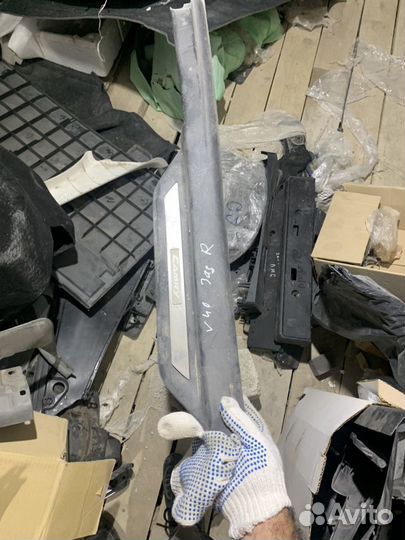 Накладка заднего правого порога Тойота Камри v40