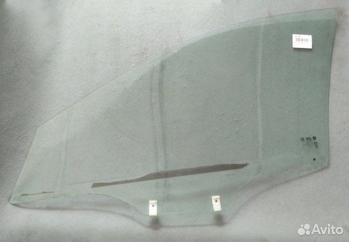 Стекло двери переднее правое Chevrolet Lacetti