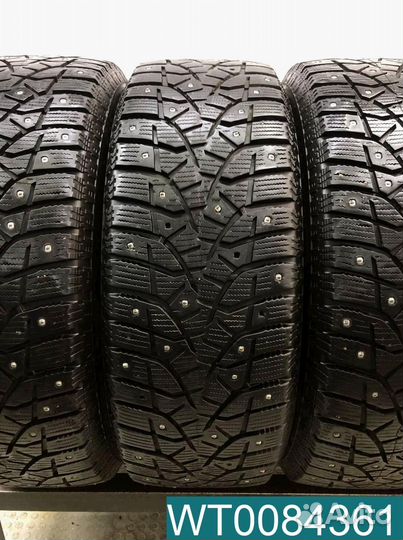 Bridgestone Blizzak Spike-01 215/60 R16 95T