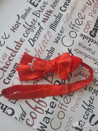 Бабочка бархатная