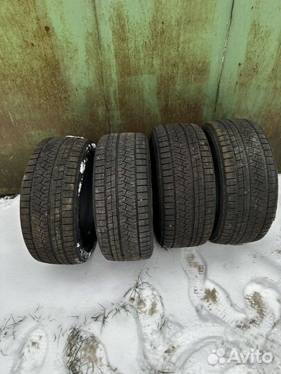 Triangle PL02 225/40 R18 92V