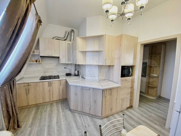 2-к. квартира, 80 м², 3/4 эт.