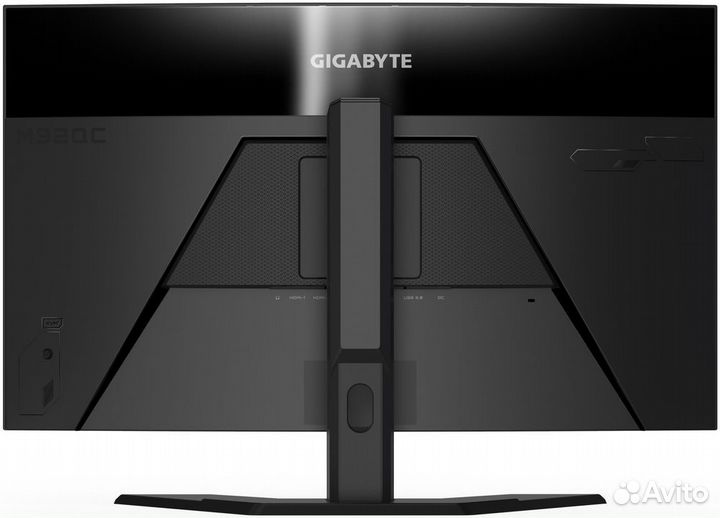 Мониторы Gigabyte M32qc 2k и LG 32ul750 4k 32