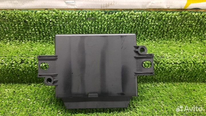 Электронный блок управления парктрониками