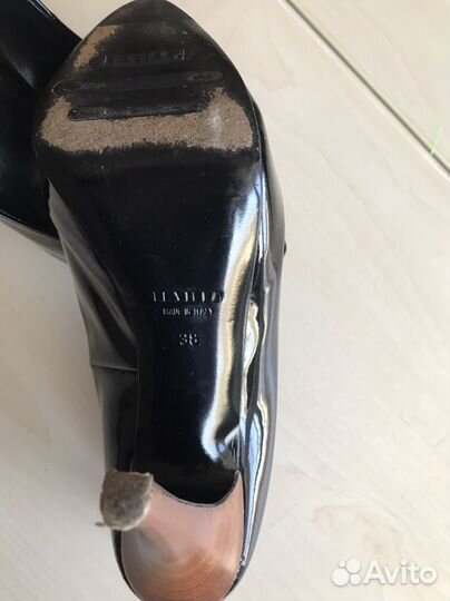 Обувь женская фирменная