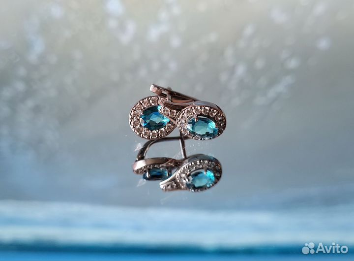 Серьги серебряные с топазами и фианитами