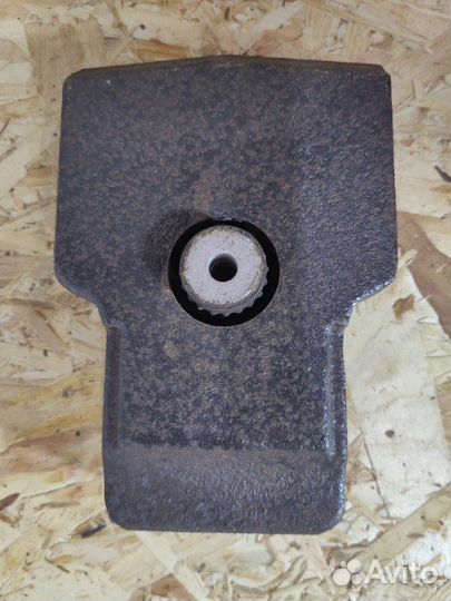 Подушка редуктора Bmw 3 F30 N20B20 2012