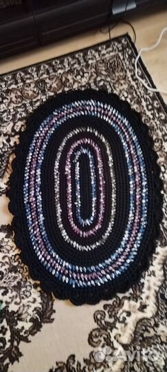 Коврик ручной работы