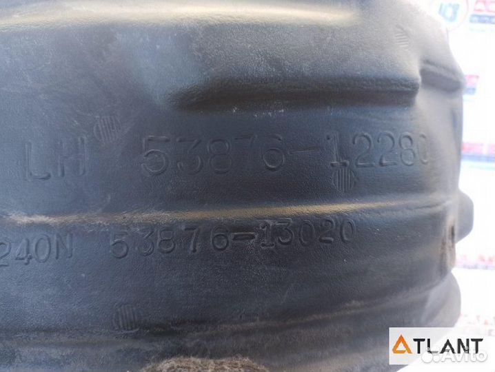 Подкрылок передний левый toyota allex