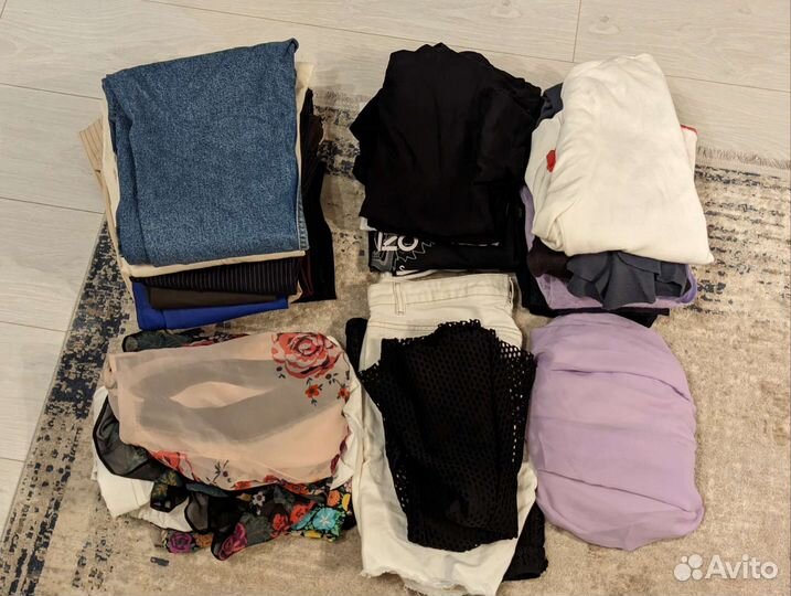 Большой пакет женской брендовой одежды