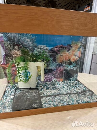 Аквариум+Украшение для аквариума, 30л