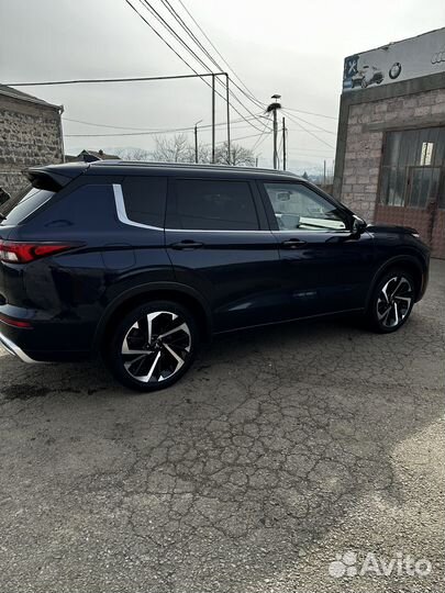 Mitsubishi Outlander 2.5 CVT, 2021, 36 000 км