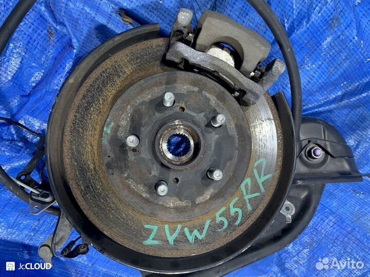 Тормозной диск на toyota prius ZVW55 2zrfxe