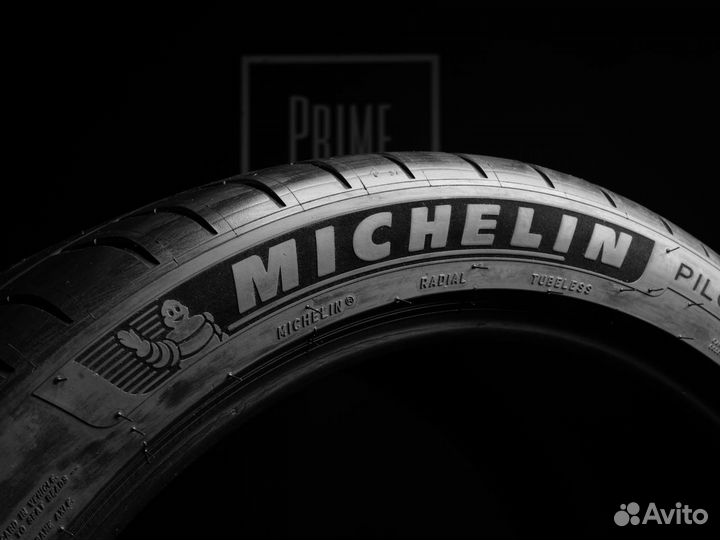 Michelin Pilot Sport 4 S 275/40 R20 и 315/35 R20 107Y