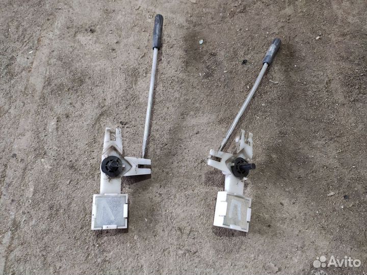 Механизм замка двери левый VAG