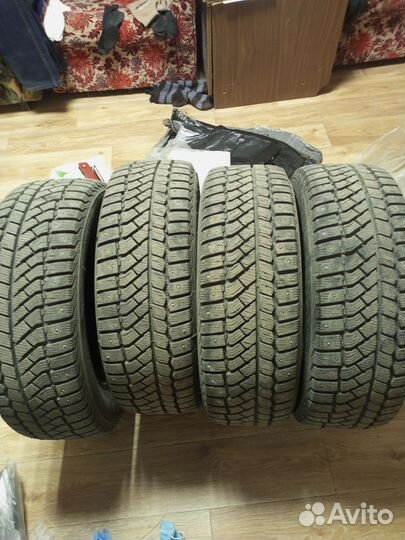 Viatti Brina Nordico V-522 205/60 R16