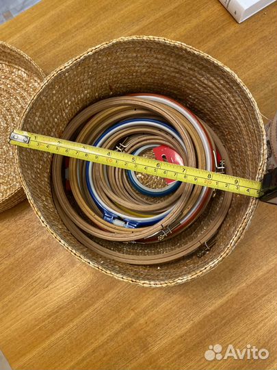 Корзина и коробка