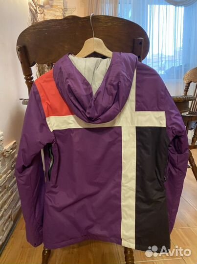 Куртка женская горнолыжная