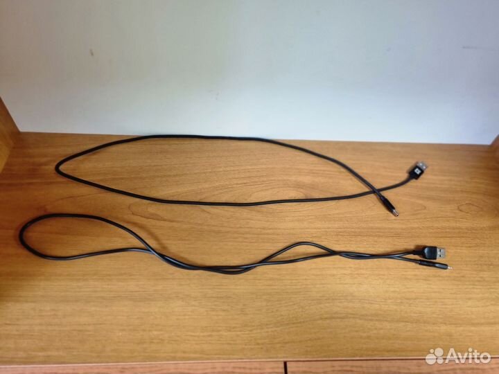 Кабель для зарядки телефона