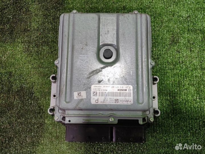 Блок управления двс Land Rover Discovery 4 2010