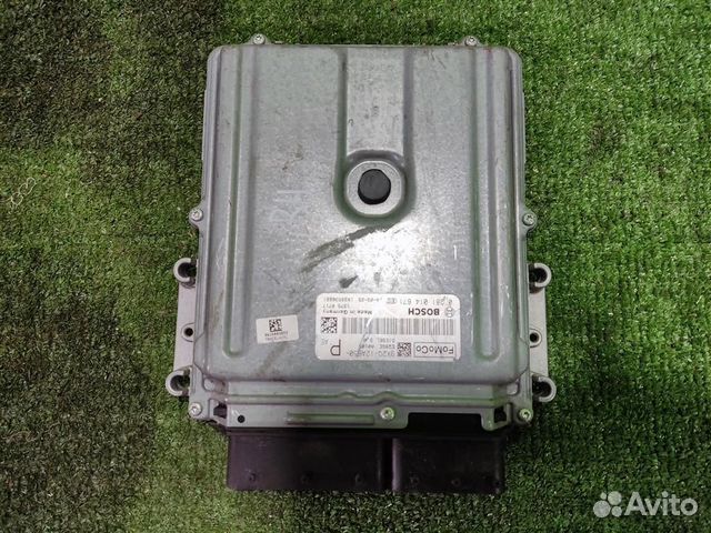 Блок управления двс Land Rover Discovery 4 2010