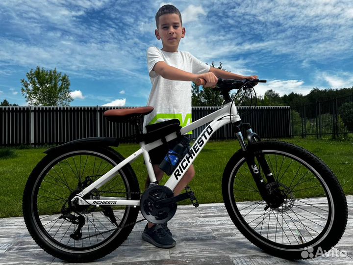 Велосипед richiesto Горный 24 бело коричневый