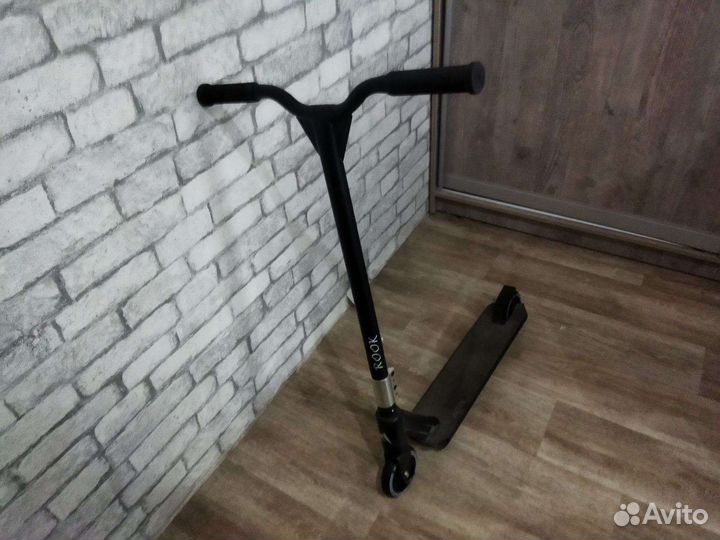 Трюковой самокат