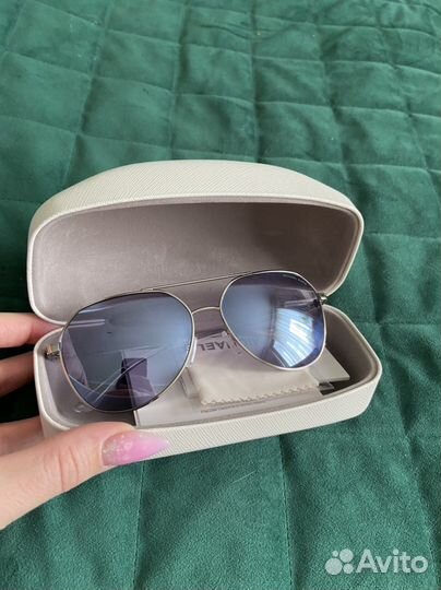 Солнцезащитные очки Michael Kors