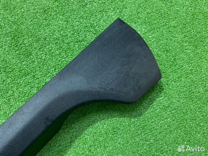 Накладка сиденья правая Bmw 5-Series G30 2019